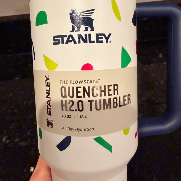 Stanley Quencher H2.0 Tumbler - White with Confetti Design And Blue Handle - Picture 4 of 6